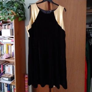 ❄ 3X Macy's black velvet dress